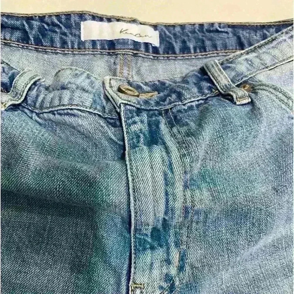 Mom Jeans - Picture 8 of 12